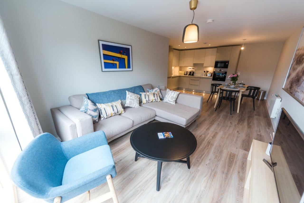 5 Star Brand New City Centre Apartment Белфаст Екстериор снимка